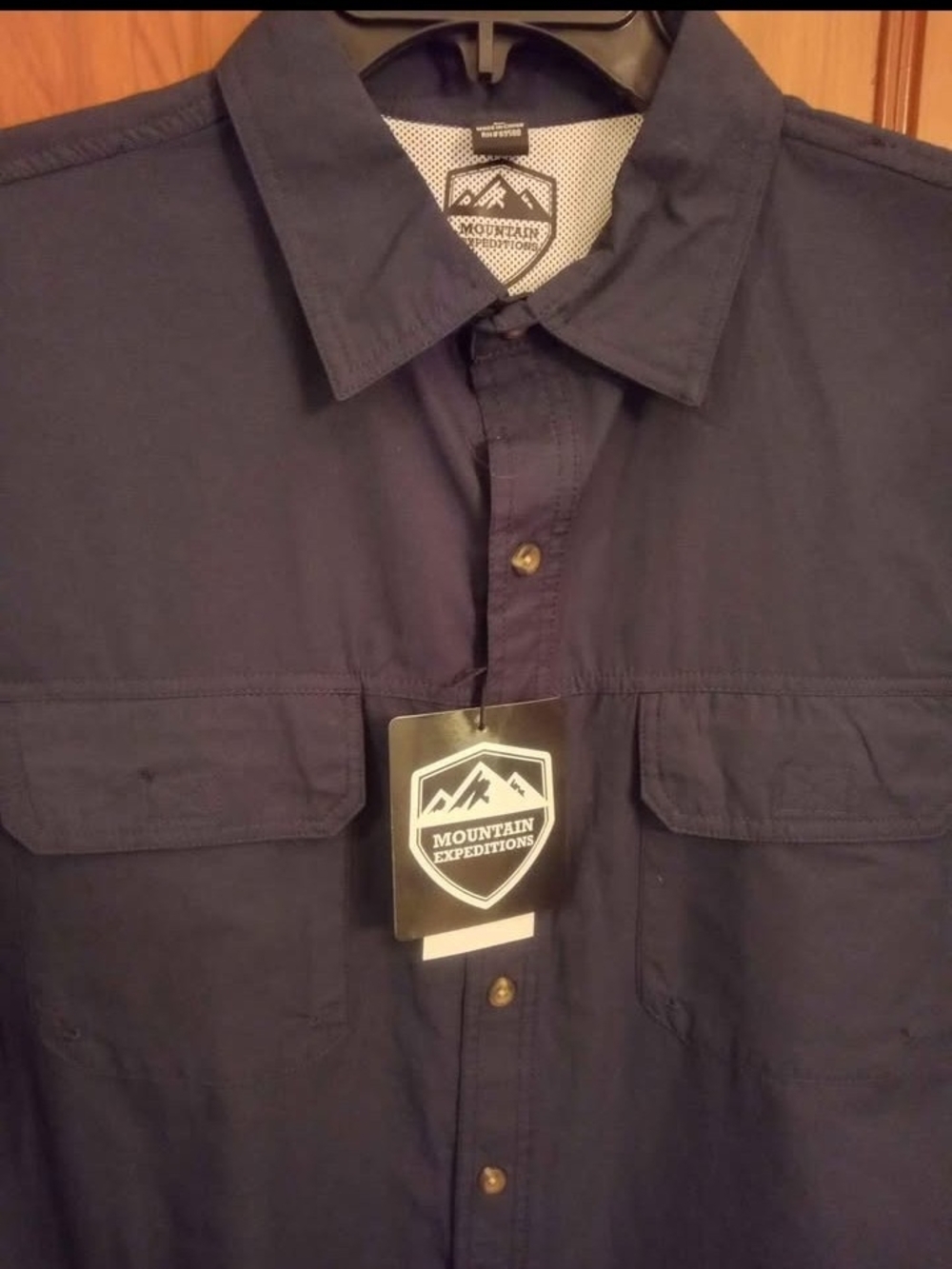 NWT Men's Dark Navy Casual Button-Down Shirt